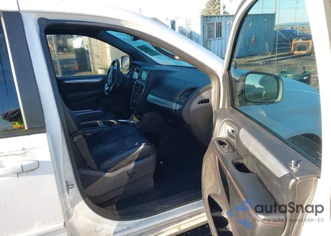 2011 Dodge Grand Caravan R/T from USA, damaged, VIN 2D4RN7DG2BR742355